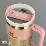 تراول ماگ استنلی Stanley Quencher مدل تامبلر رنگ صورتی روشن 40oz- کد 0393 - Image 4
